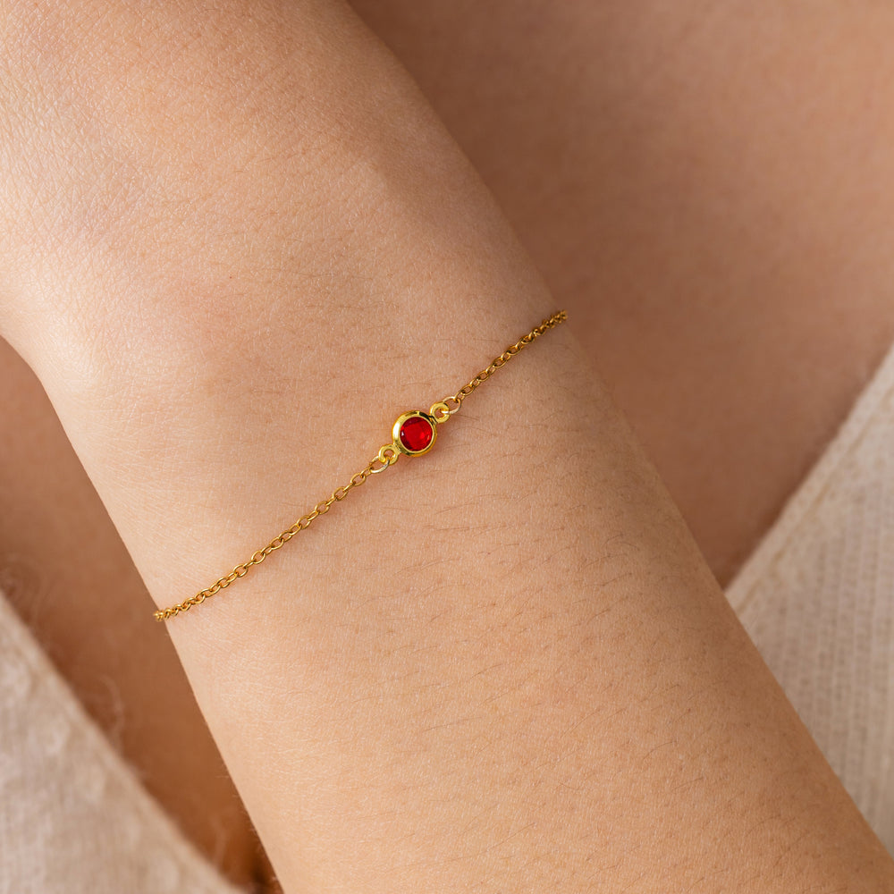 Dainty Bezel Birthstone Bracelet - Gold / January Garnet / 6.5"+1"