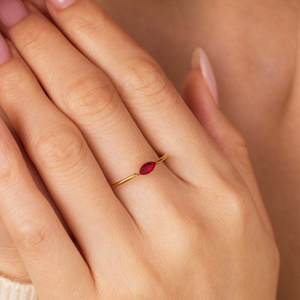 Layered Birthstone Stacking Ring - Gold / January Garnet / 5