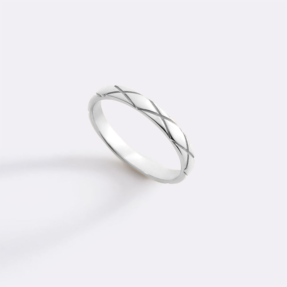 Classic Hatch Ring - 925 Sterling Silver / 12