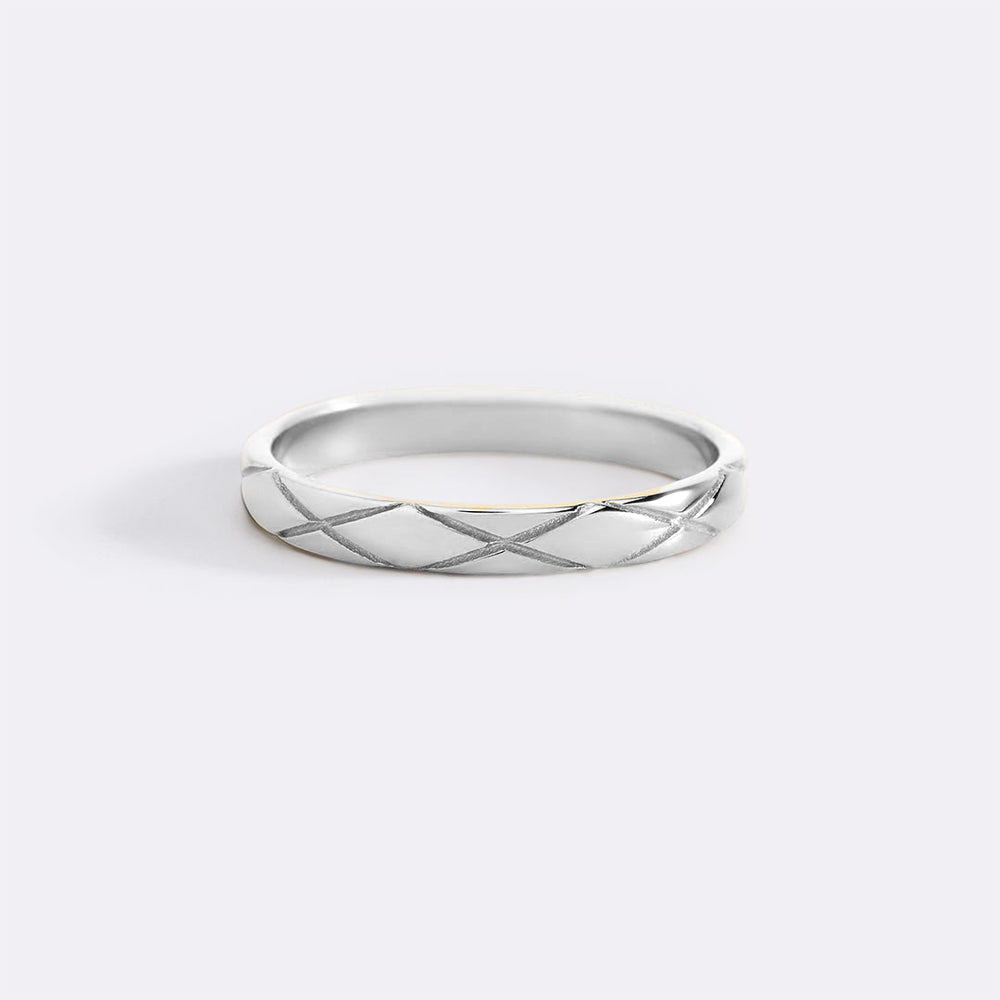 Classic Hatch Ring - 925 Sterling Silver / 12