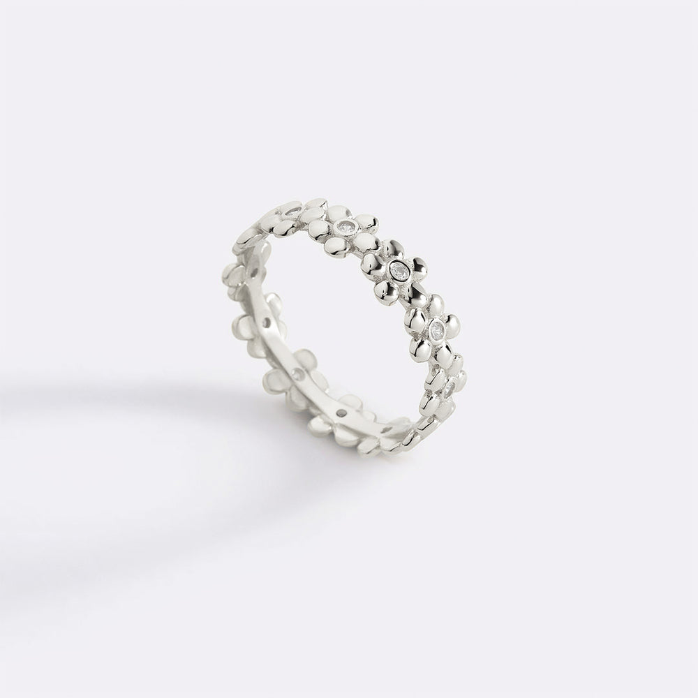 Diamonds & Daisies Eternity Ring - Silver / 11