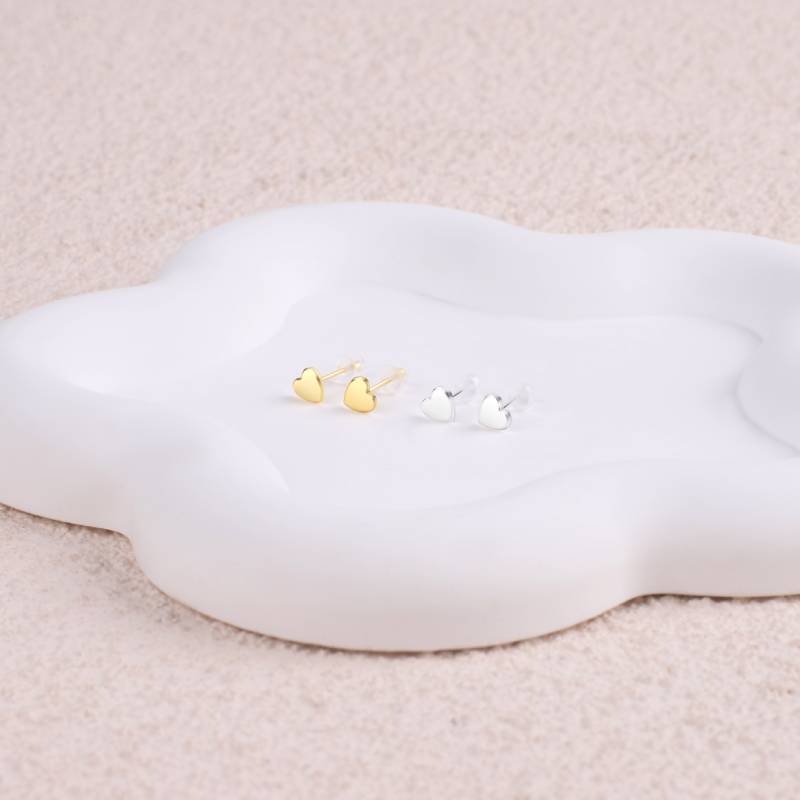 Mini Heart Stud Earrings - 18k Gold Plated