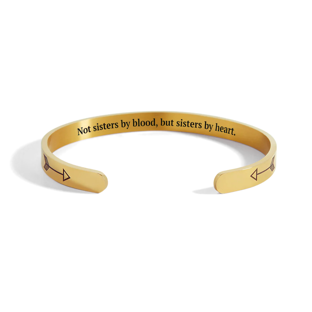 Nicht Sisters By Blood, sondern Sisters By Heart Personalisierbares Manschettenarmband