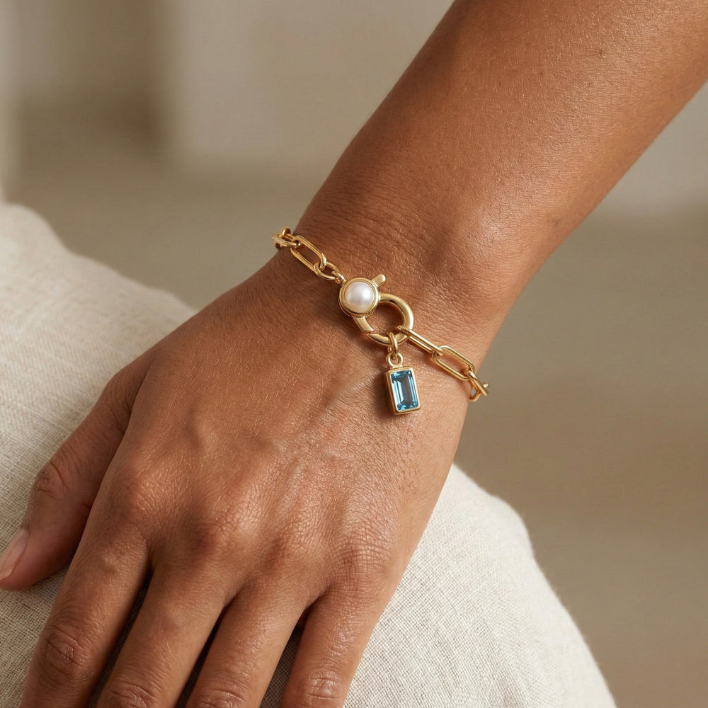 Paperclip Bracelet with Pearl Accent with Dainty Baguette Birthstone Charm - Gold / September Sapphire / 8"
