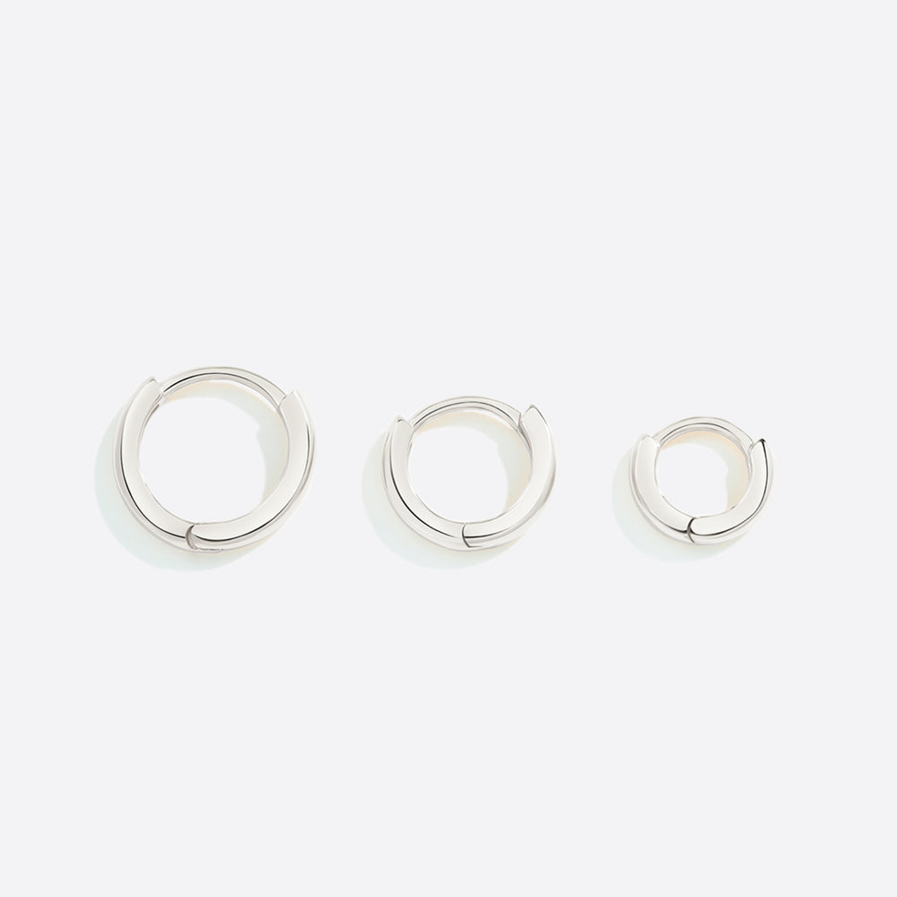Dainty Huggie Hoop Earrings - Silver / 12mm