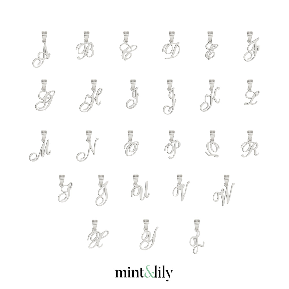 Romantic Initial Charm Pendant - 925 Sterling Silver / Q