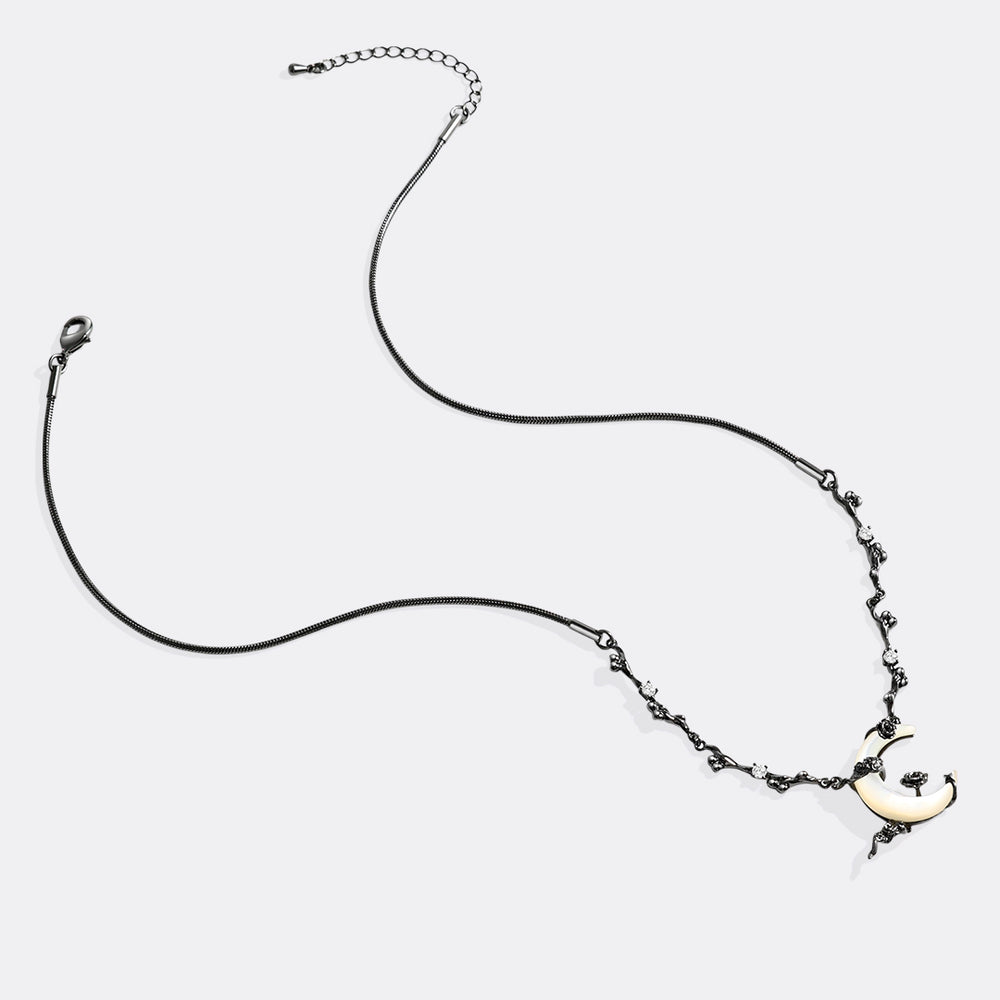 https://www.dropbox.com/scl/fi/ntvxdcw9d60pruk12futx/Shell-Moon-Necklace_5.jpg?rlkey=w5pbczcuy3j7h37bkybun3ne0&st=7b8f7ddz&dl=0