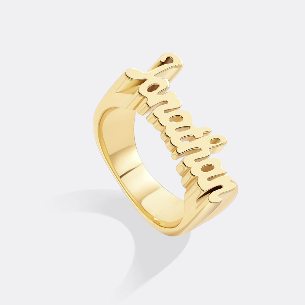 https://www.dropbox.com/scl/fi/dpacr1xoov0bebin53eaw/Brilliant-Tiny-Monogram-Ring_4.jpg?rlkey=fibuo2mk4radvj6my2mxohy7i&st=7s6996v8&dl=0