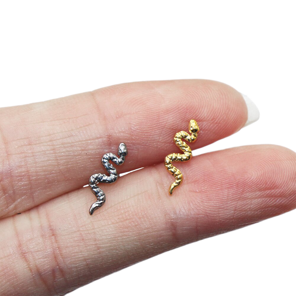 Cute Labret Studs | 16g - Silver / Snake / 6mm